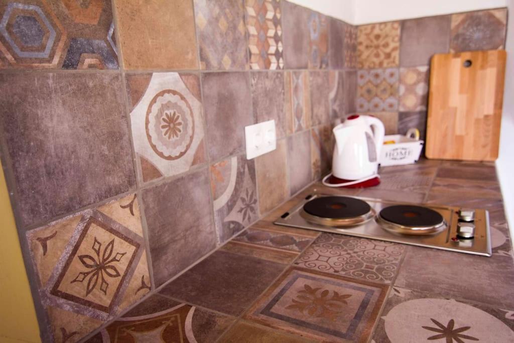 Aegli Apartments Deluxe シミ エクステリア 写真
